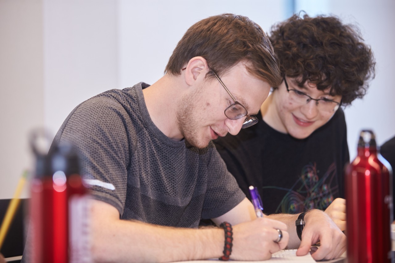 230920aInnovation050.jpg.Jason Heikenfeld, Kate Harmon, and Candace Wade meet with their Innovation Challenge 2 group in the Lindner College of Business Kautz Attic.
230920aInnovation050.jpg
Adult,  Boy,  Glasses,  Head,  Male,  Man,  Pen,  Person,  Ring,  Teen