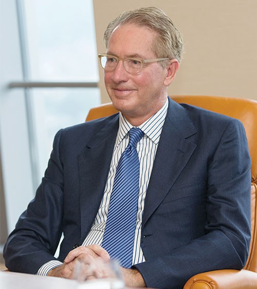 Craig Lindner, seated