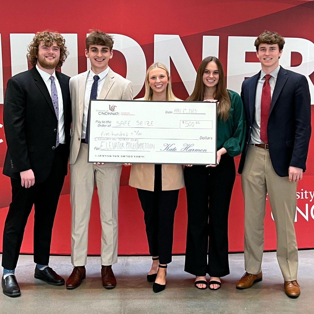 IQ-E-competition-third-place-safeseize